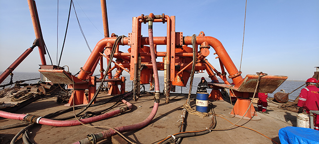 埕海1-1平台海管海纜鋪設項目順利完工! 埕海1-1平台海管海纜鋪設項(xiàng)目順利完工!