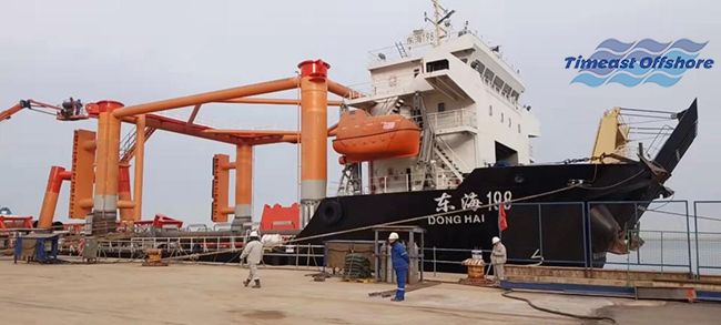 冀東油田(新建導(dǎo)管架和海上簡易生產平台的安裝)項目進展順利 冀東(dōng)油(yóu)田(新建導管架和(hé)海上簡易生(shēng)產平台的安(ān)裝)項目進(jìn)展順(shùn)利