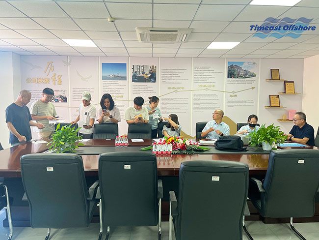 我司財務部助力第三（sān）代社保卡更換